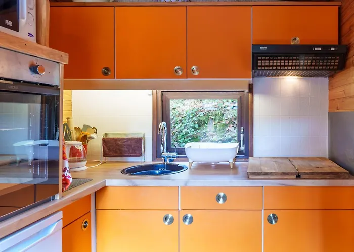 Bright Tarn - Neaum Crag Estate * Elterwater